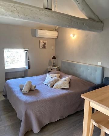 Petit Studio Le Pigeonnier A 5 Mn De Lourmarin Puyvert Εξωτερικό φωτογραφία