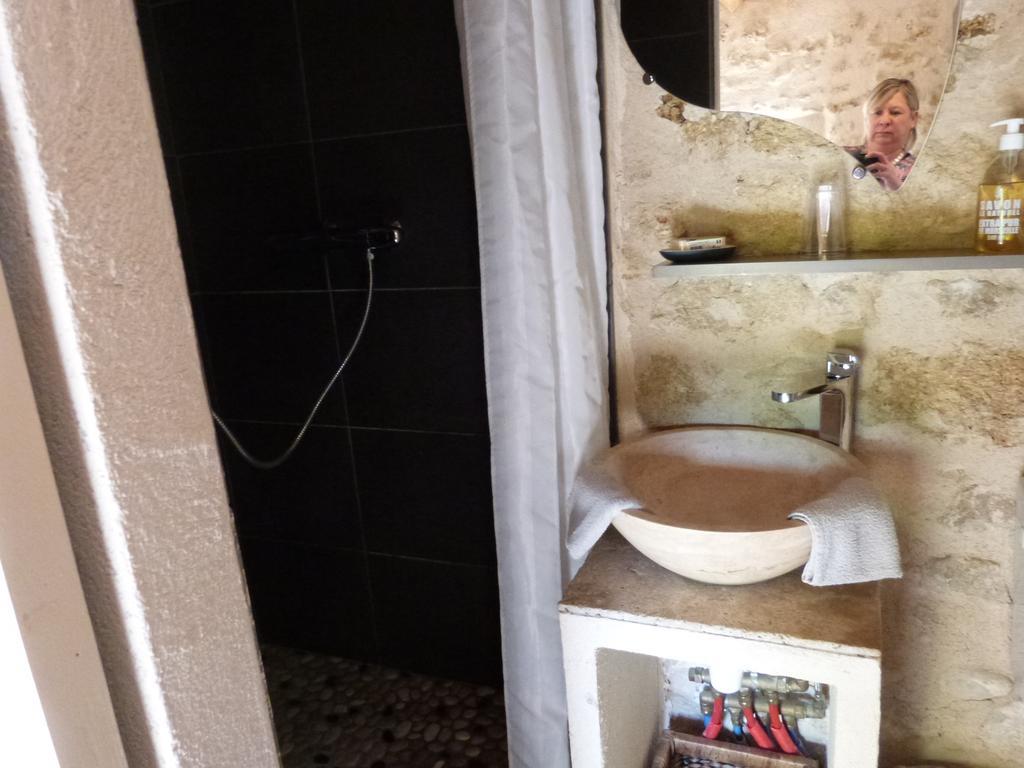 Petit Studio Le Pigeonnier A 5 Mn De Lourmarin Puyvert Εξωτερικό φωτογραφία