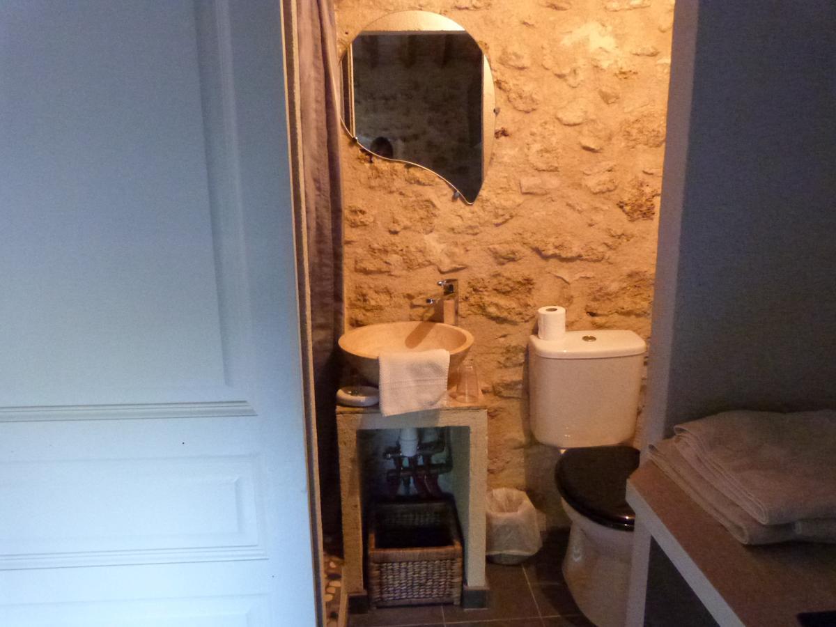 Petit Studio Le Pigeonnier A 5 Mn De Lourmarin Puyvert Εξωτερικό φωτογραφία